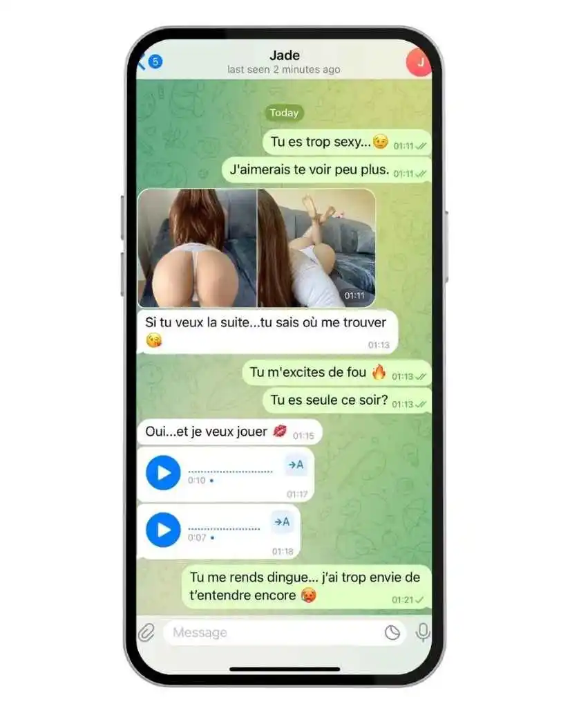 Homme rejoignant un groupe nude Telegram en France via un lien d’invitation direct